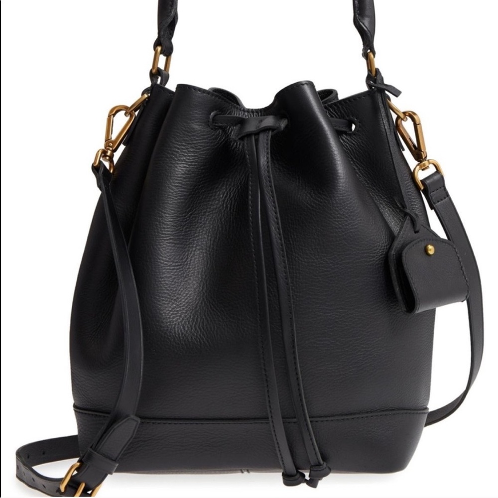 Madewell Lafayette black leather bucket bag